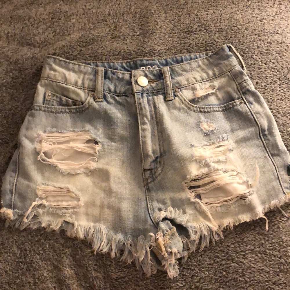 URBAN OUTFITTERS BDG Jean shorts